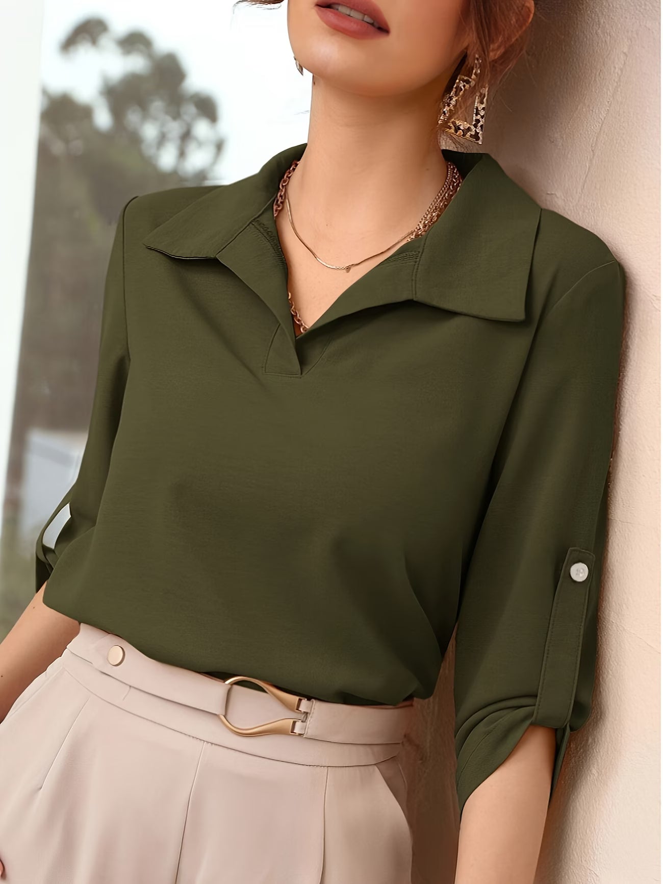 Women'S Solid Color Long Sleeve Shirt with a Collar