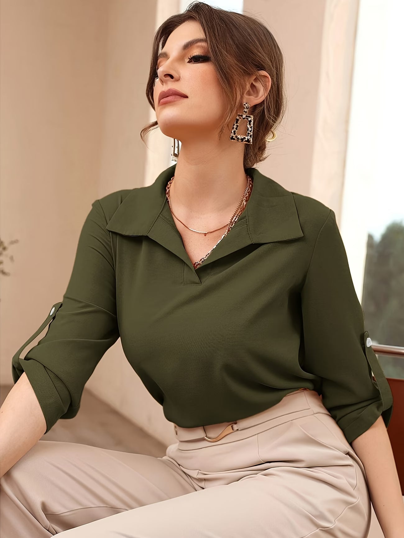 Women'S Solid Color Long Sleeve Shirt with a Collar