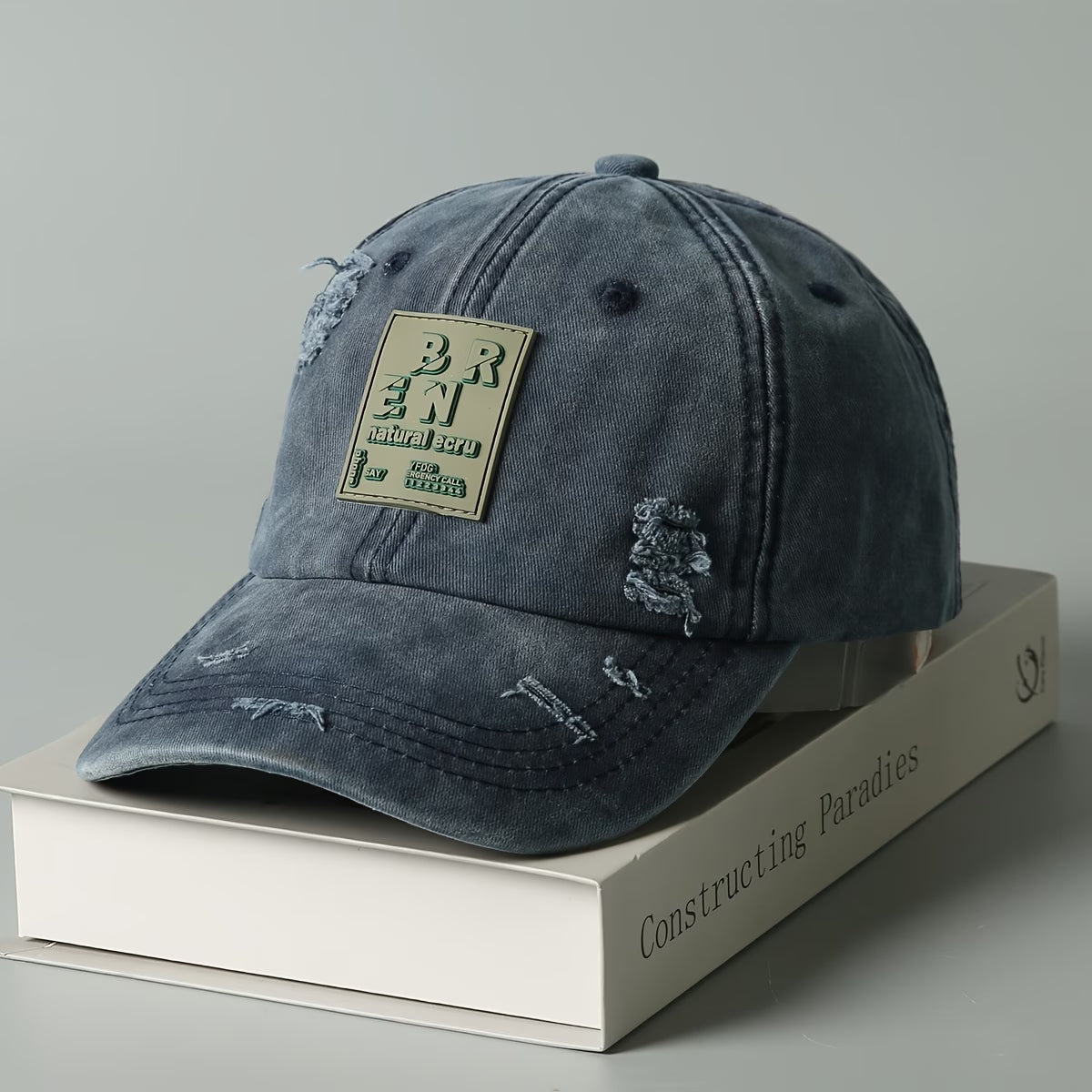 Fashionable washed retro perforated baseball cap for women