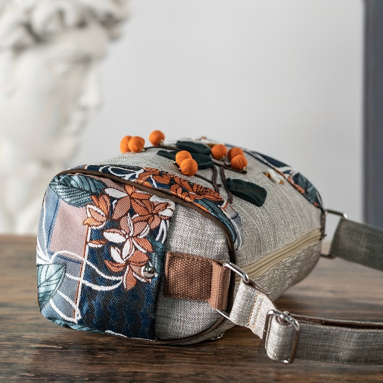 Randomly Cropped Bohemian Handmade Bee Persimmon Ball Shoulder Bag