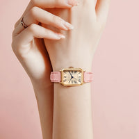 LUCKYFOX Women's Elegant Vintage Square Roman Numeral Quartz Watch