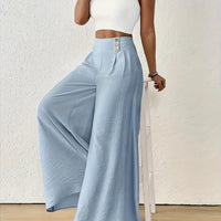 Elegant And Loose-Fitting Bell-Bottom Pants