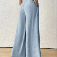 Elegant And Loose-Fitting Bell-Bottom Pants