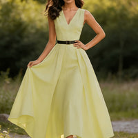 2026 French Style Waist-Cinching Sleeveless V-Neck Long Dress with Belt – High-End Elegant Spring Summer Dress