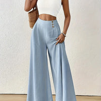 Elegant And Loose-Fitting Bell-Bottom Pants