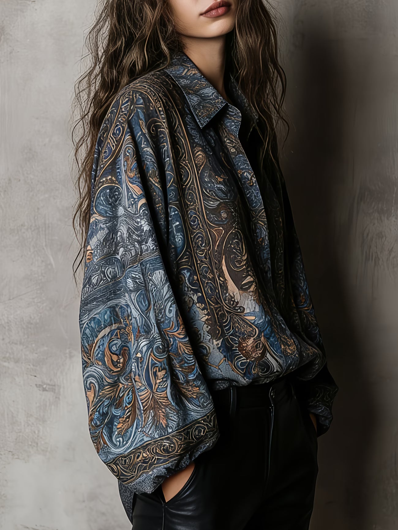 Elegant Women'S Long Sleeve Shirt with All Over Print